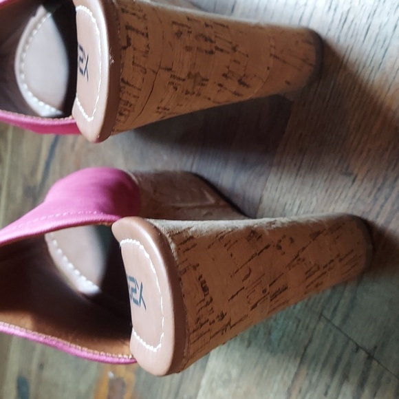 M&M 4 for $12 Shoes - Picture 5 of 8